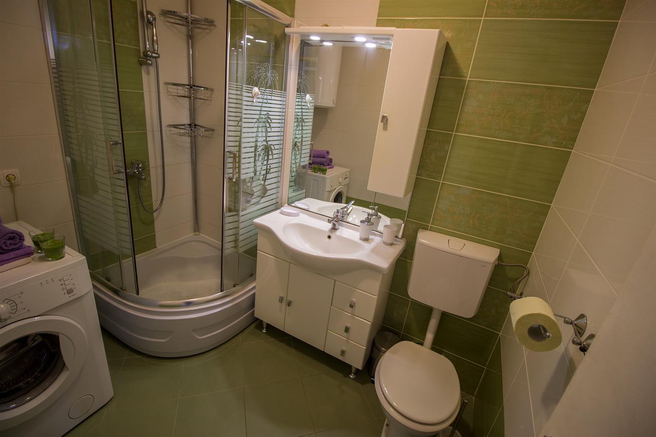 Apartment Punta Omiš Eksteriør bilde